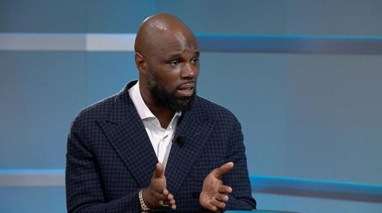 Kemi Seba arrêté en Afrique du Sud, une procédure d’extradition en cours